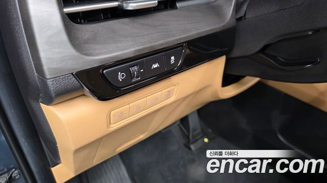 Kia Carnival (IV) Diesel 7-Seater Signature 2023 — фото 21