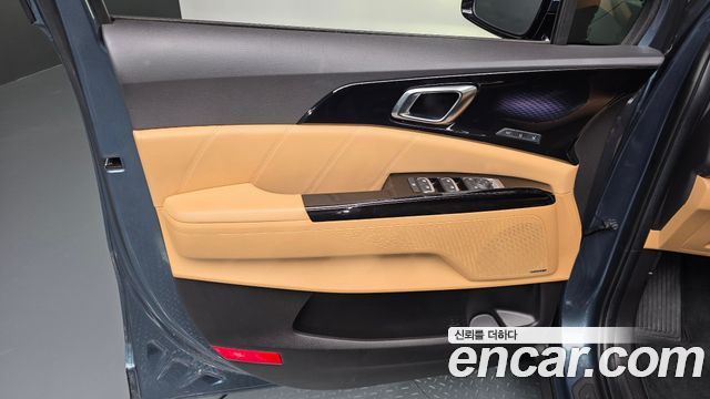 Kia Carnival (IV) Diesel 7-Seater Signature 2023 — фото 30