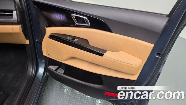 Kia Carnival (IV) Diesel 7-Seater Signature 2023 — фото 31