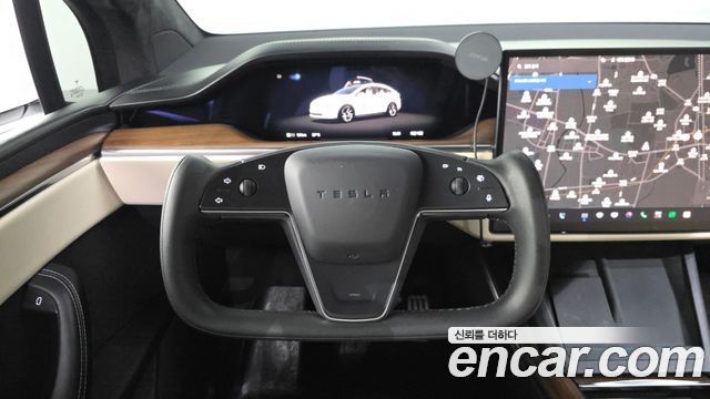 Tesla Model X AWD 2023 — фото 17