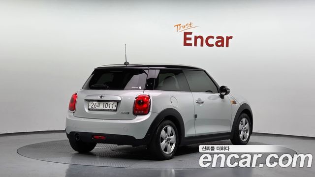 MINI Cooper Standard Third Generation 2014 — фото 2