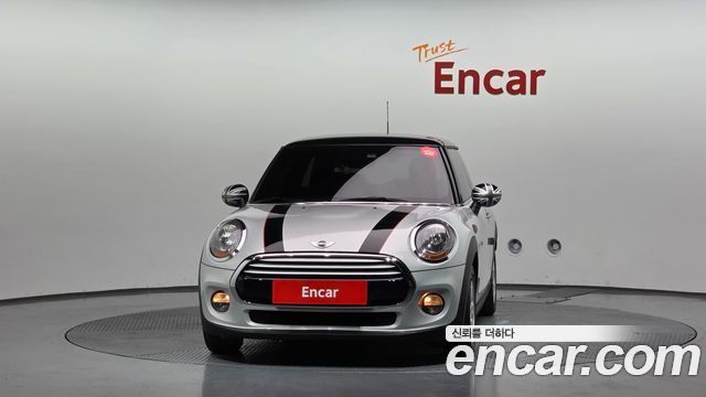 MINI Cooper Standard Third Generation 2014 — фото 3