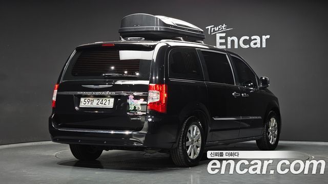 Chrysler Grand Voyager 3.6 LIMITED 2014 — фото 2