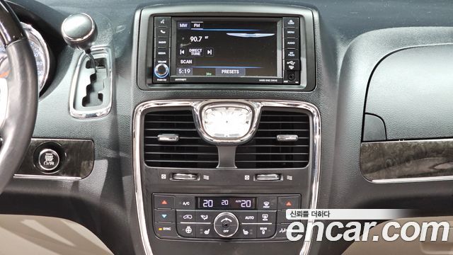 Chrysler Grand Voyager 3.6 LIMITED 2014 — фото 14