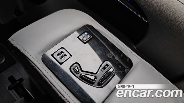 Chrysler Grand Voyager 3.6 LIMITED 2014 — фото 19