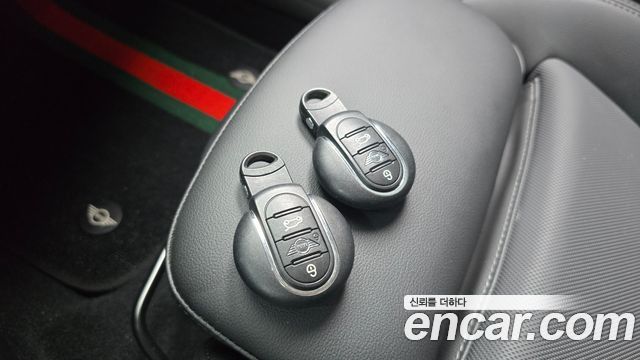 MINI Cooper Standard Third Generation 2021 — фото 20