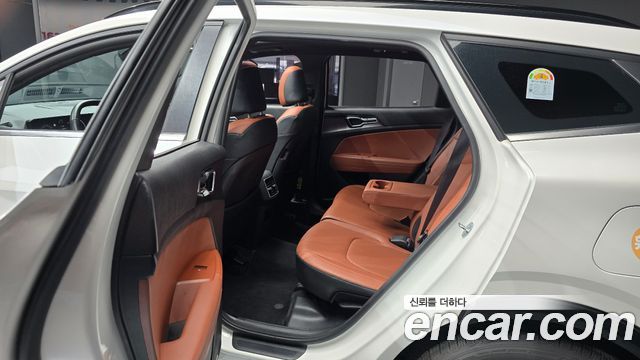 Kia Sportage (V) Gasoline 1.6 Turbo 4WD Noblesse 2025 — фото 12