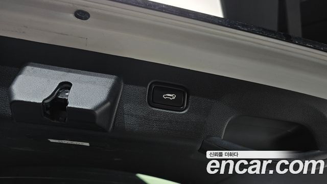 Kia Sportage (V) Gasoline 1.6 Turbo 4WD Noblesse 2025 — фото 33