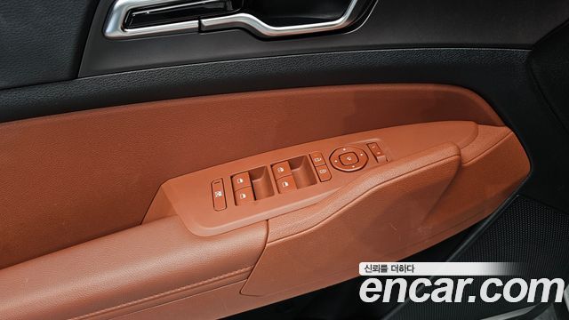 Kia Sportage (V) Gasoline 1.6 Turbo 4WD Noblesse 2025 — фото 14