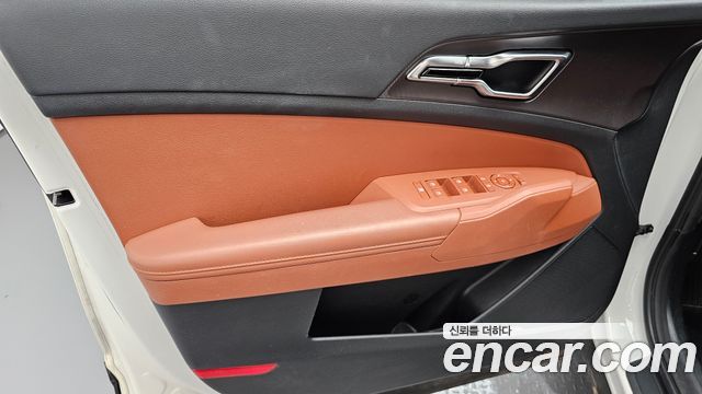 Kia Sportage (V) Gasoline 1.6 Turbo 4WD Noblesse 2025 — фото 24