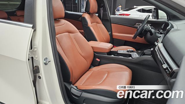 Kia Sportage (V) Gasoline 1.6 Turbo 4WD Noblesse 2025 — фото 26