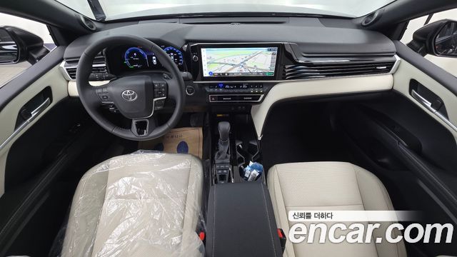 Toyota Camry (XV80) 2.5 XLE Premium Hybrid 2026 — фото 7