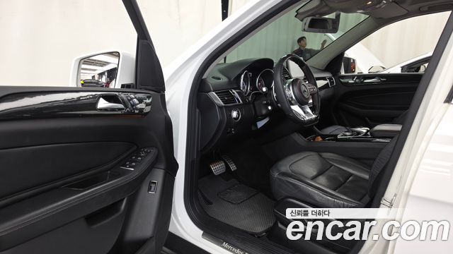 Mercedes-Benz GLE-Class (W166) GLE350 d 4MATIC 2016 — фото 10