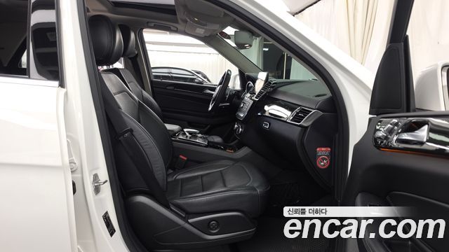 Mercedes-Benz GLE-Class (W166) GLE350 d 4MATIC 2016 — фото 11