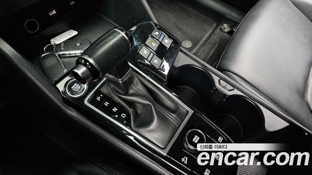 Kia Sportage (V) Diesel 2.0 2WD Prestige 2023 — фото 9