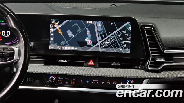 Kia Sportage (V) Diesel 2.0 2WD Prestige 2023 — фото 13