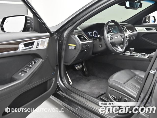 Genesis G80 3.3 GDI AWD Premium Luxury 2018 — фото 15
