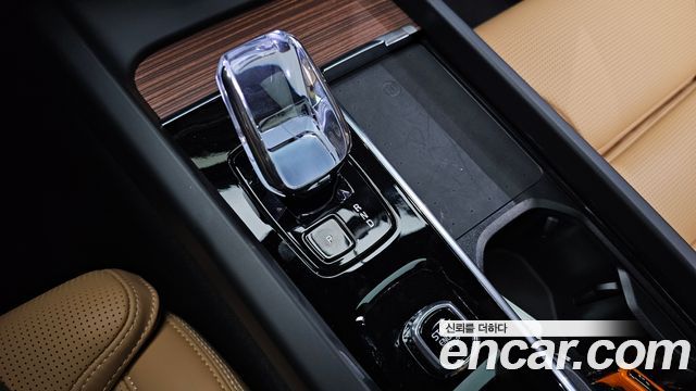 Volvo V60 Cross Country (II) B5 Ultra AWD 2025 — фото 9