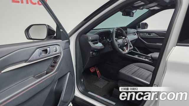 Ford Explorer (VI) 2.3 ST-Line 4WD 2025 — фото 10