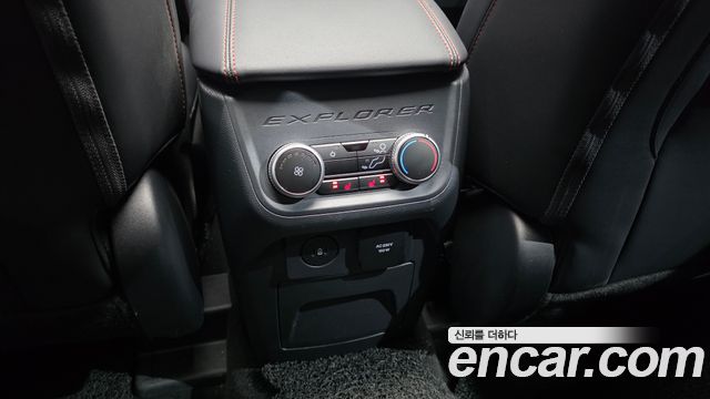 Ford Explorer (VI) 2.3 ST-Line 4WD 2025 — фото 19