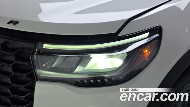 Ford Explorer (VI) 2.3 ST-Line 4WD 2025 — фото 22