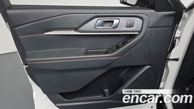 Ford Explorer (VI) 2.3 ST-Line 4WD 2025 — фото 24