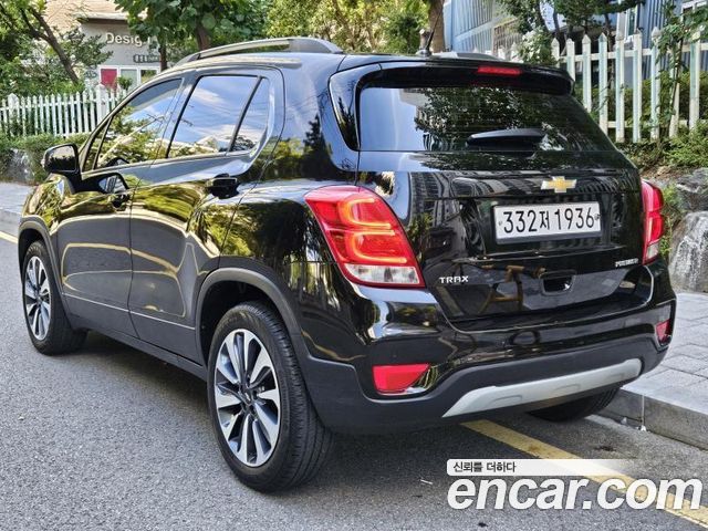 Chevrolet Trax 1.4 Premier 2020 — фото 2