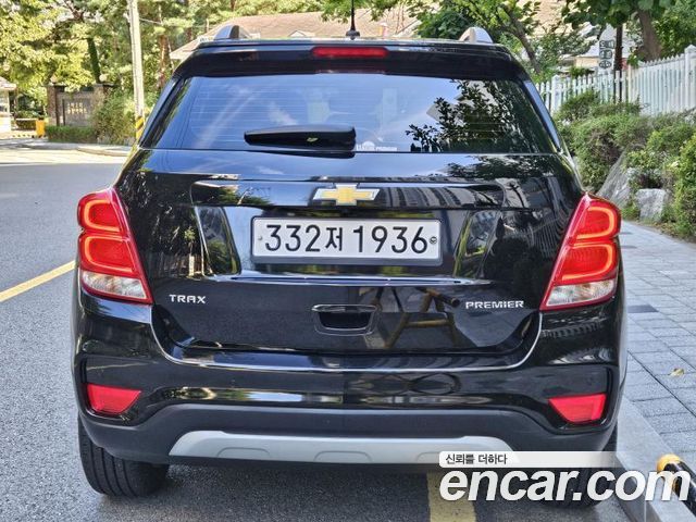 Chevrolet Trax 1.4 Premier 2020 — фото 4