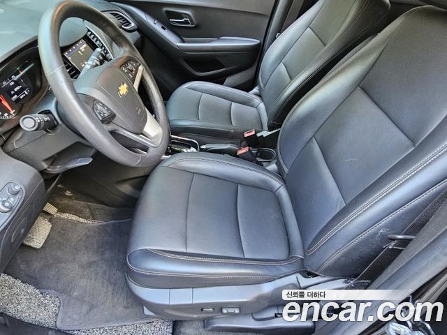 Chevrolet Trax 1.4 Premier 2020 — фото 8