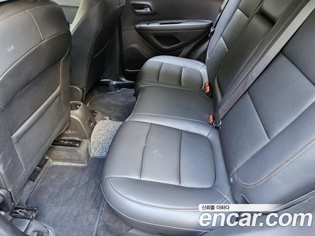 Chevrolet Trax 1.4 Premier 2020 — фото 10