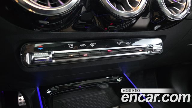 Mercedes-Benz GLA-Class (H247) GLA250 4MATIC 2020 — фото 16