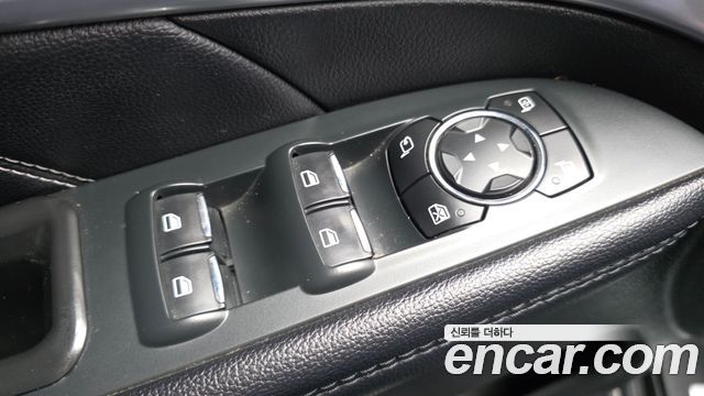Ford Explorer 2.3 Limited 4WD 5th 2016 — фото 27
