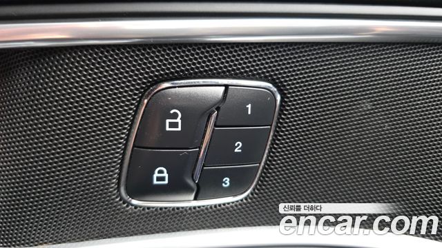 Ford Explorer 2.3 Limited 4WD 5th 2016 — фото 34