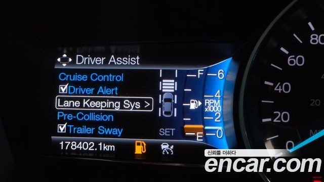 Ford Explorer 2.3 Limited 4WD 5th 2016 — фото 37