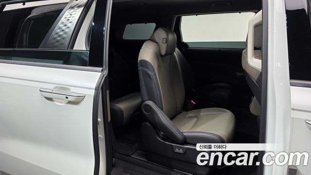 Kia Carnival (IV) Diesel 9-Seater Noblesse 2024 — фото 12