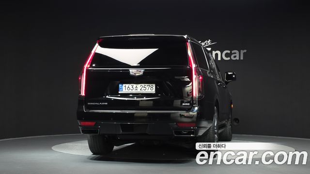 Cadillac Escalade (V) 6.2 ESV ESV Sports Platinum 2023 — фото 4