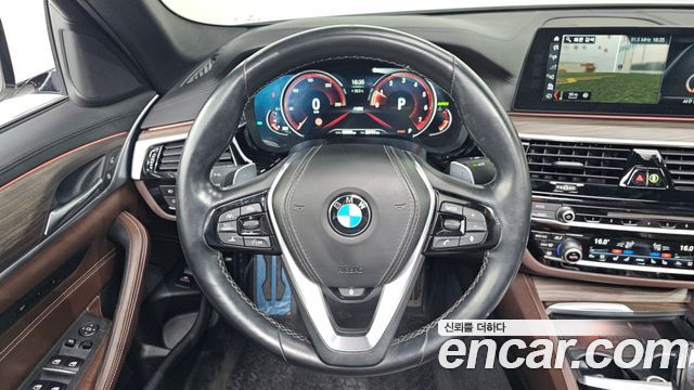 BMW 5 Series (G30) 530i M Sport Package Plus 2018 — фото 13