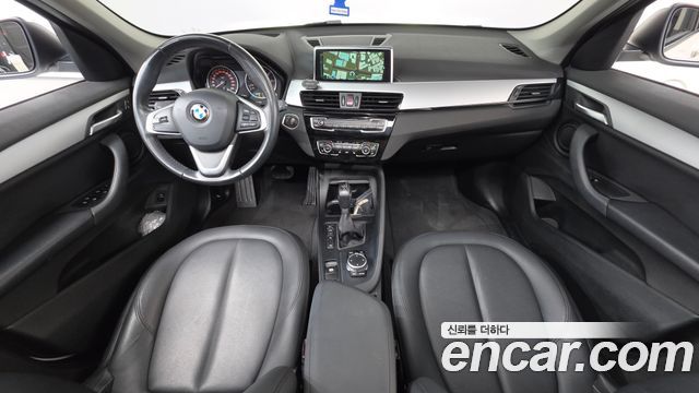 BMW X1 (F48) xDrive 20d 2016 — фото 7