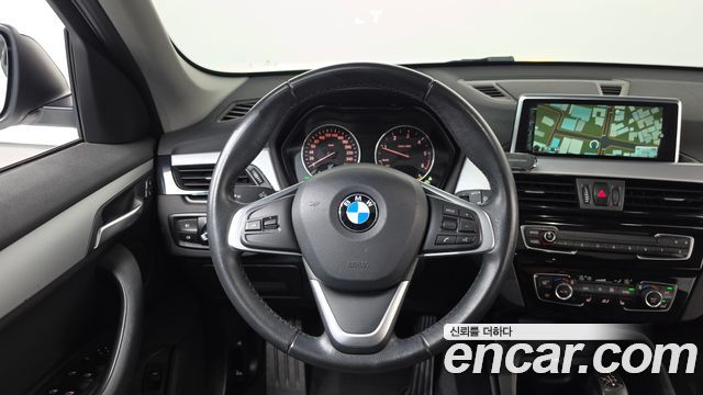 BMW X1 (F48) xDrive 20d 2016 — фото 13