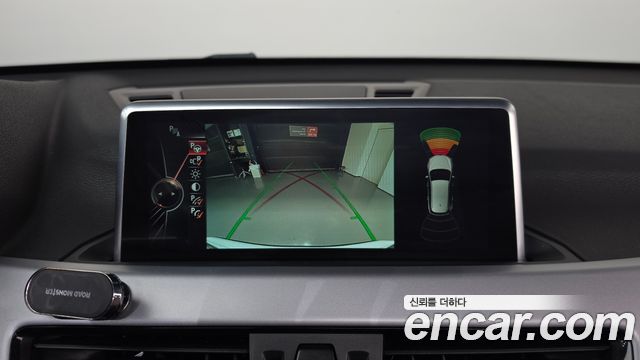 BMW X1 (F48) xDrive 20d 2016 — фото 16