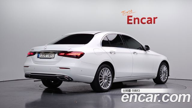 Mercedes-Benz E-Class (W213) E250 Exclusive 2021 — фото 2