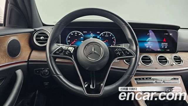 Mercedes-Benz E-Class (W213) E250 Exclusive 2021 — фото 13