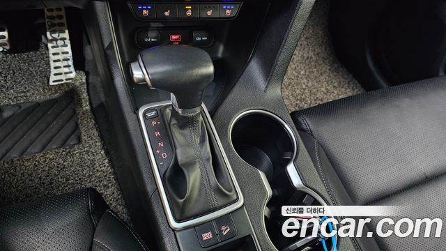 Kia Sportage The Bold Diesel 2.0 2WD Prestige 2019 — фото 9