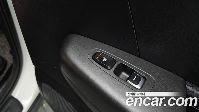 Kia Sportage The Bold Diesel 2.0 2WD Prestige 2019 — фото 19