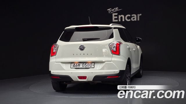 KG Mobility (SsangYong) Tivoli LX 4WD 2016 — фото 4
