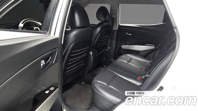 KG Mobility (SsangYong) Tivoli LX 4WD 2016 — фото 15
