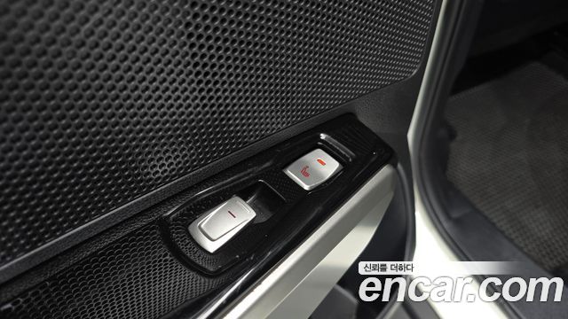 KG Mobility (SsangYong) Tivoli LX 4WD 2016 — фото 20