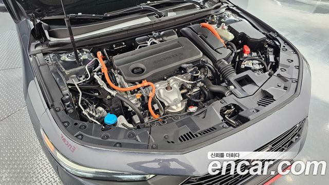 Honda Accord (XI) 2.0 Hybrid Touring 2025 — фото 6