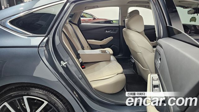 Honda Accord (XI) 2.0 Hybrid Touring 2025 — фото 11
