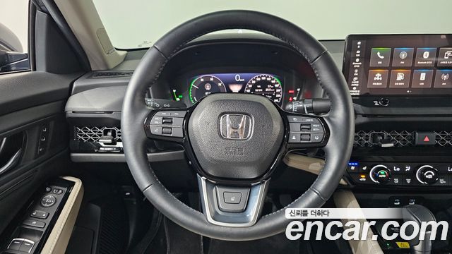 Honda Accord (XI) 2.0 Hybrid Touring 2025 — фото 13